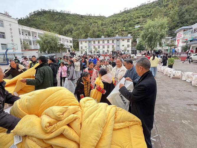 爱心假发：承载众人关爱与温情，背后故事你了解多少？